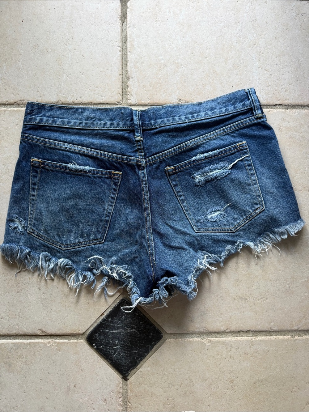 We the Free Distressed Denim Shorts - Picture 2 of 4